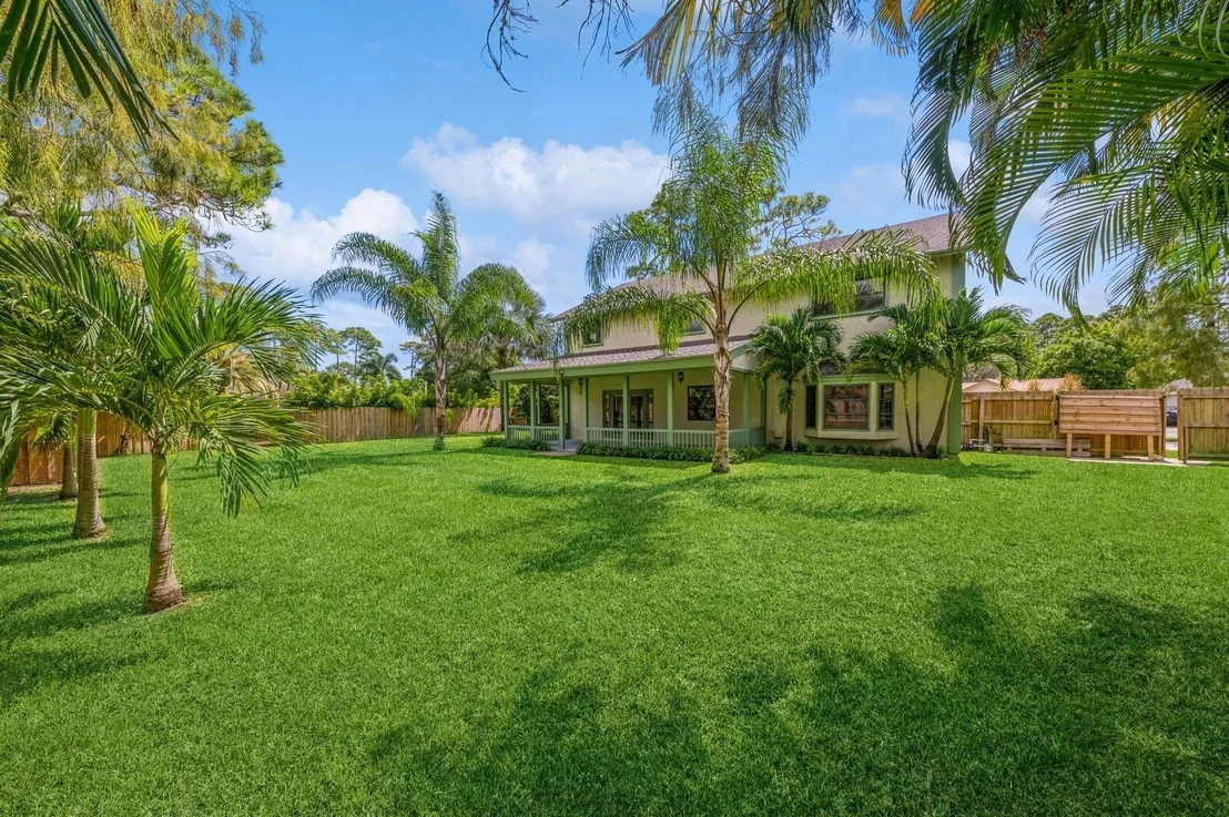 Photo of 970 Citrus Place