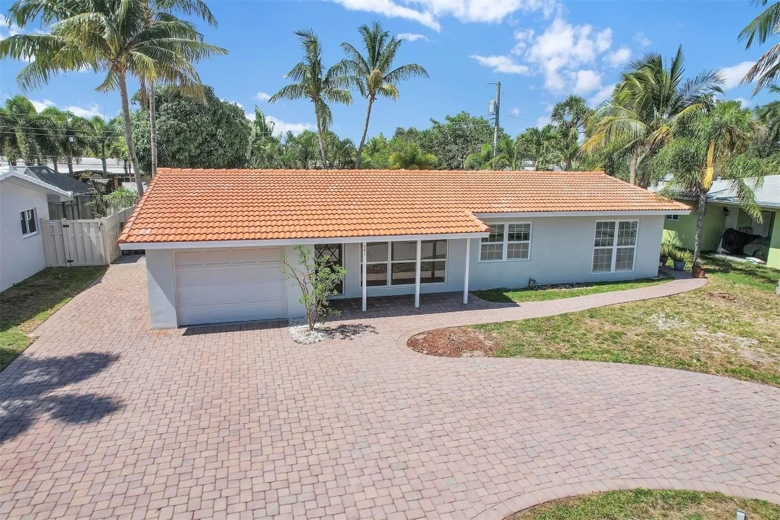 Photo of 341 SE 8th Street