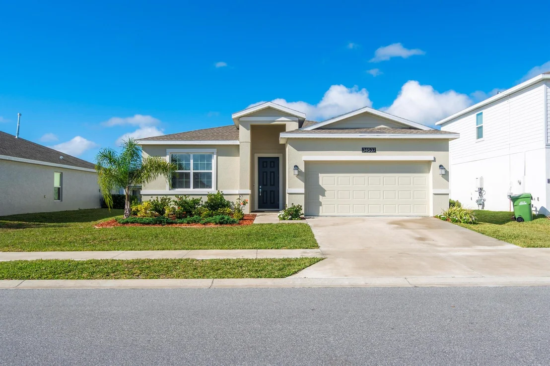 Photo of 34537 Shellback Street