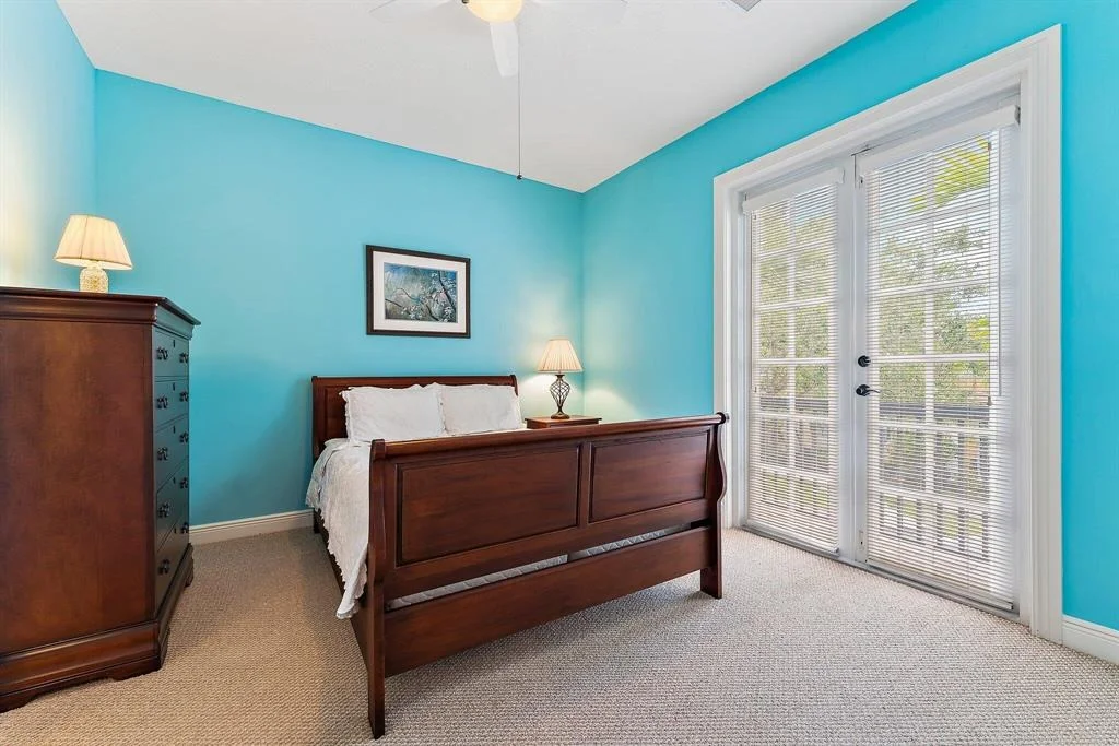Photo of 231 W Bay Cedar Circle