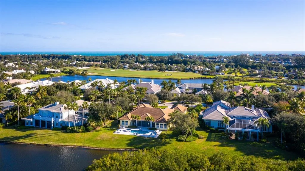 Photo of 547 White Pelican Circle
