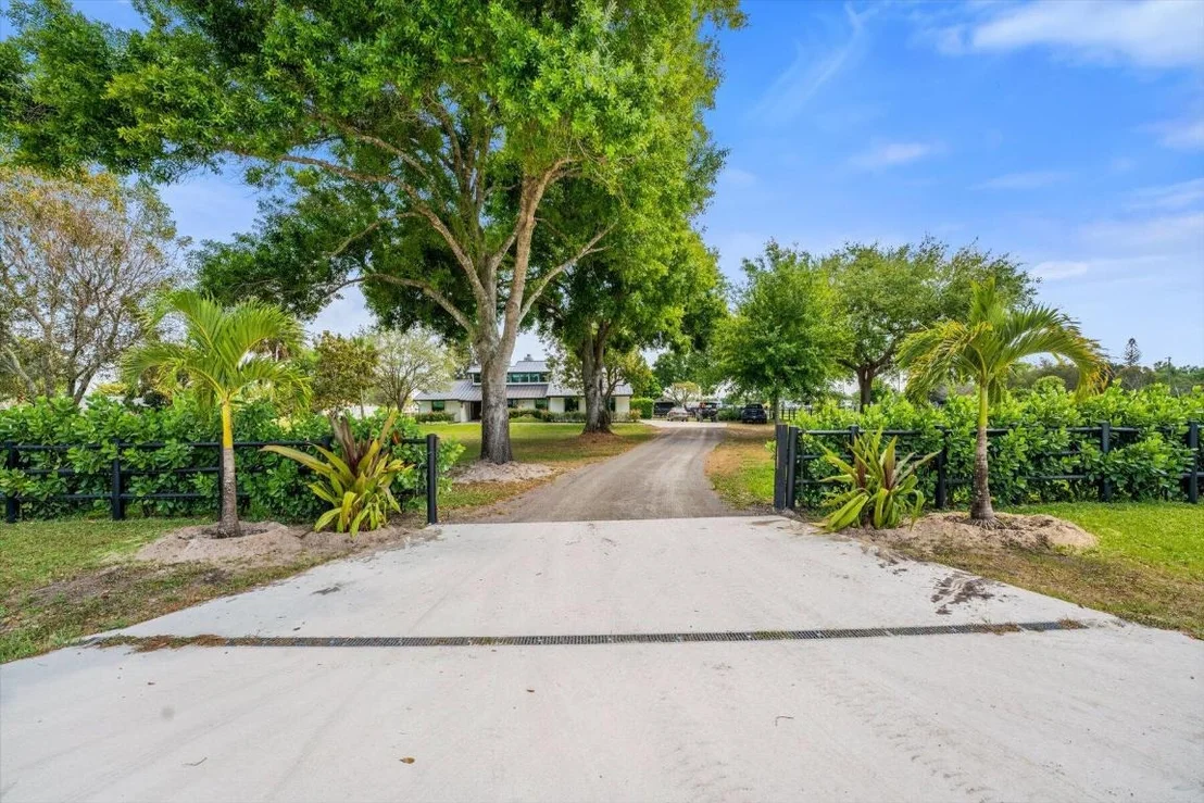 Photo of 2040 Galloway Trail