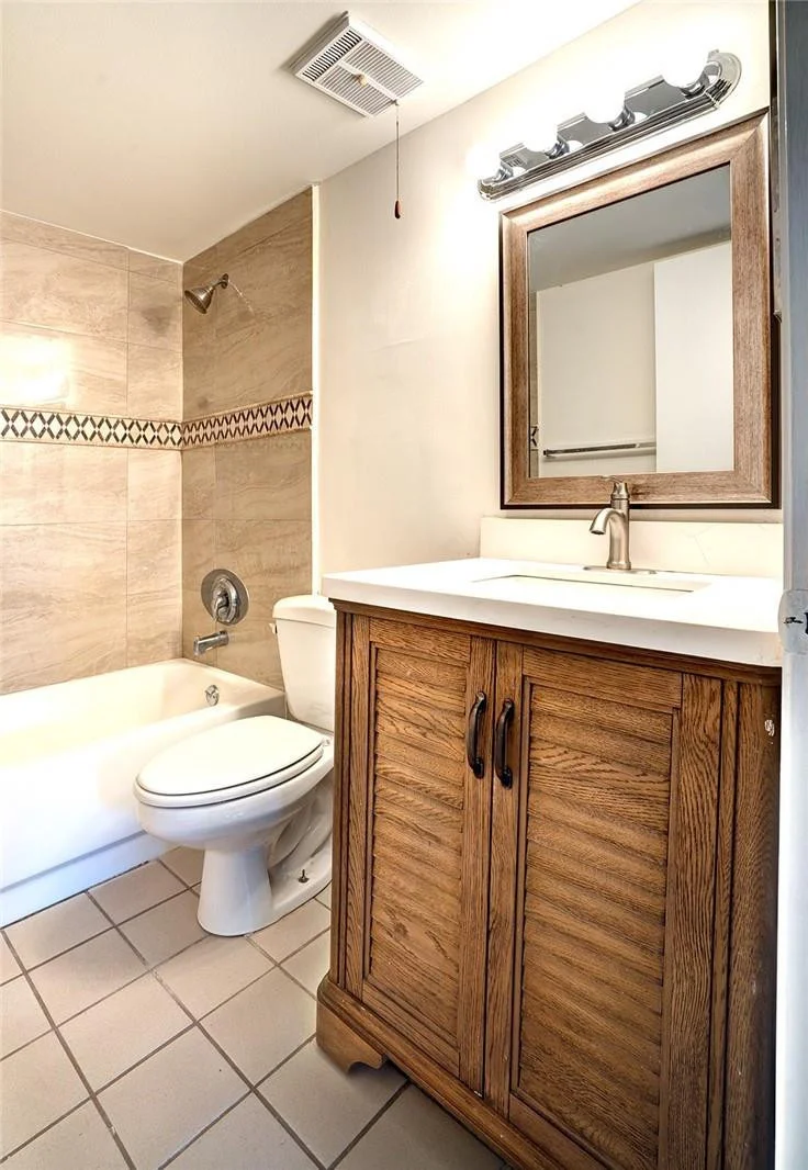 Photo of Unit 206 at 610 Trace Circle