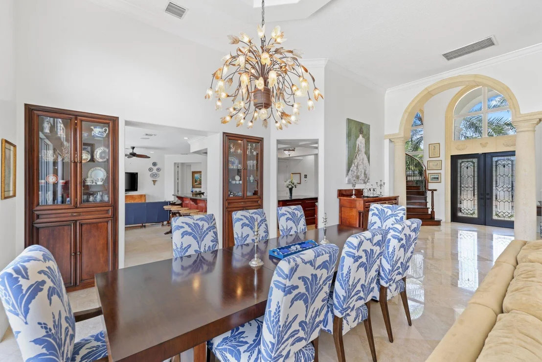 Photo of 917 Iris Drive