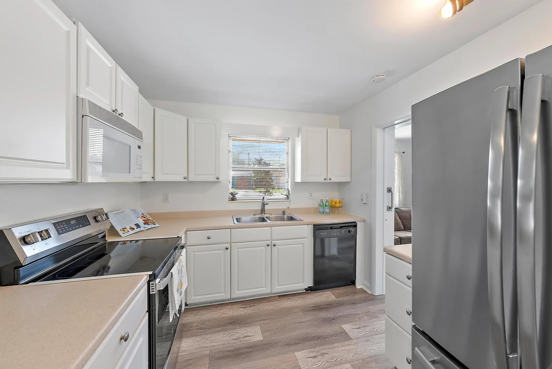 Photo of 1017 SE 16th Court
