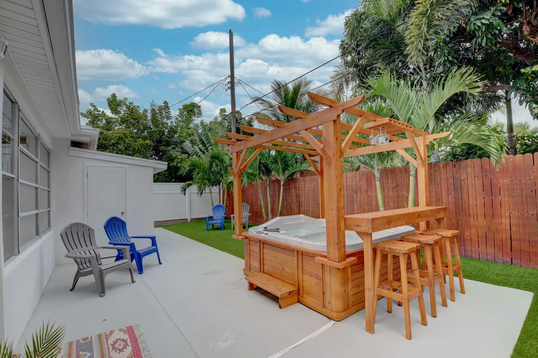 Photo of 232 Wellesley Drive
