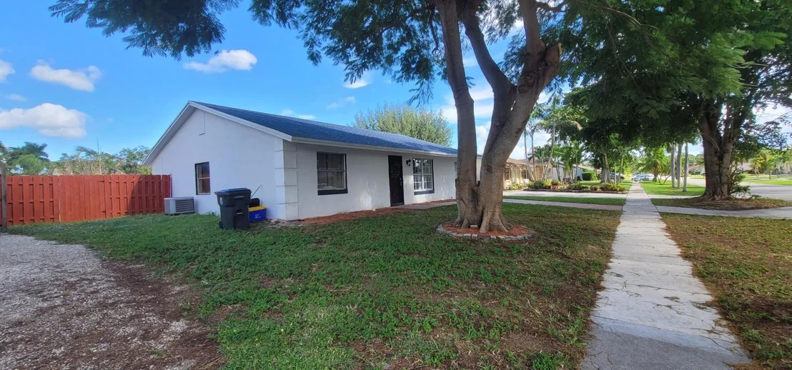 Photo of 4839 Poseidon Place