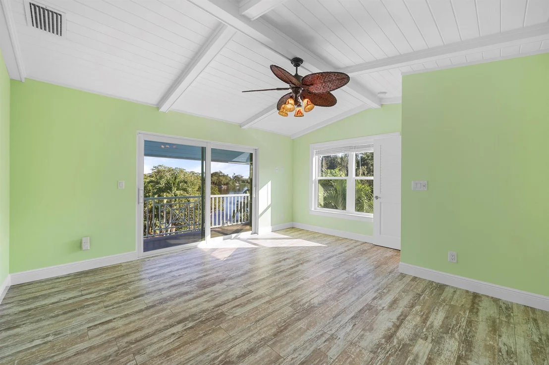 Photo of 1254 Holly Cove Drive