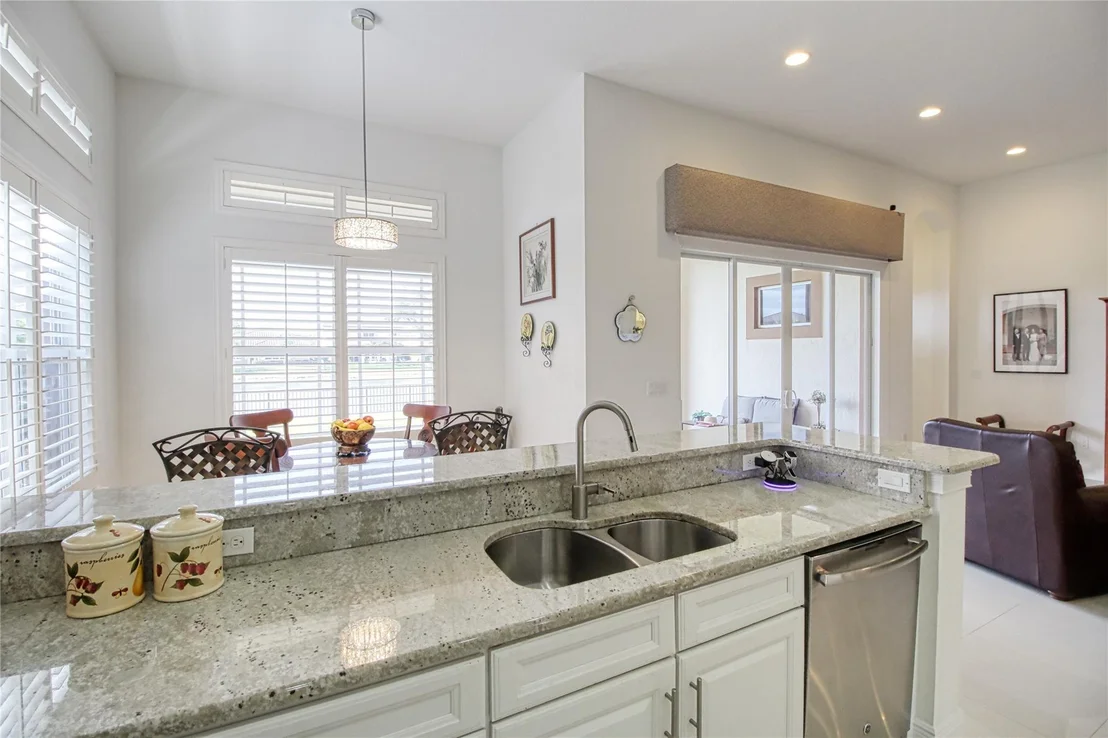 Photo of 10340 Peninsula Place