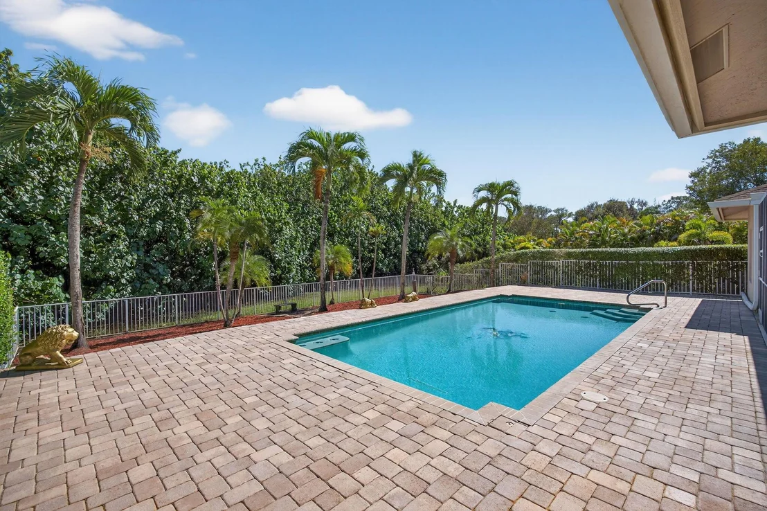 Photo of 17270 Alexander Run