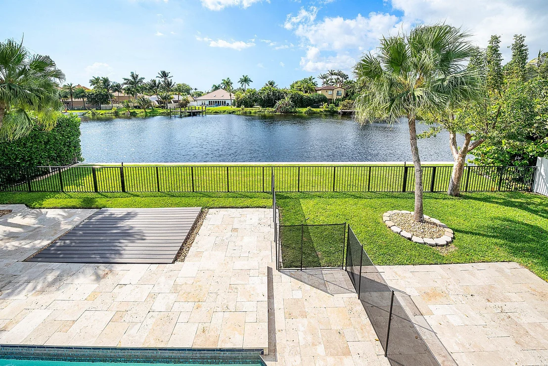 Photo of 1508 Cormorant Road