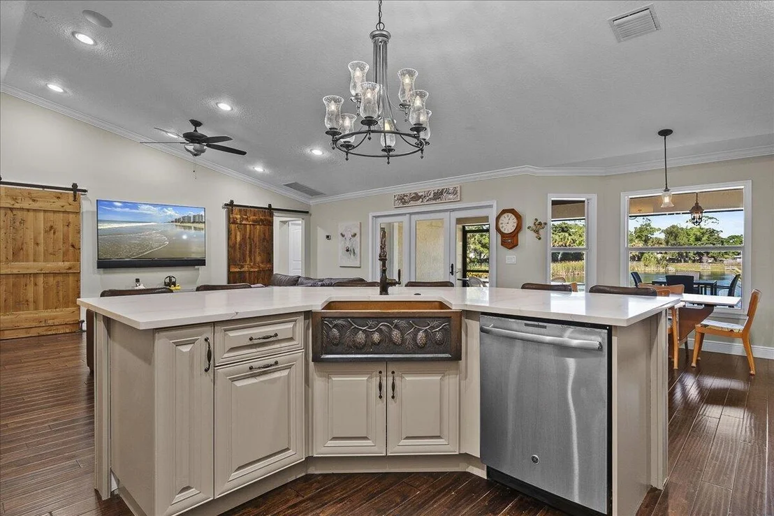 Photo of 10975 Randolph Siding Road