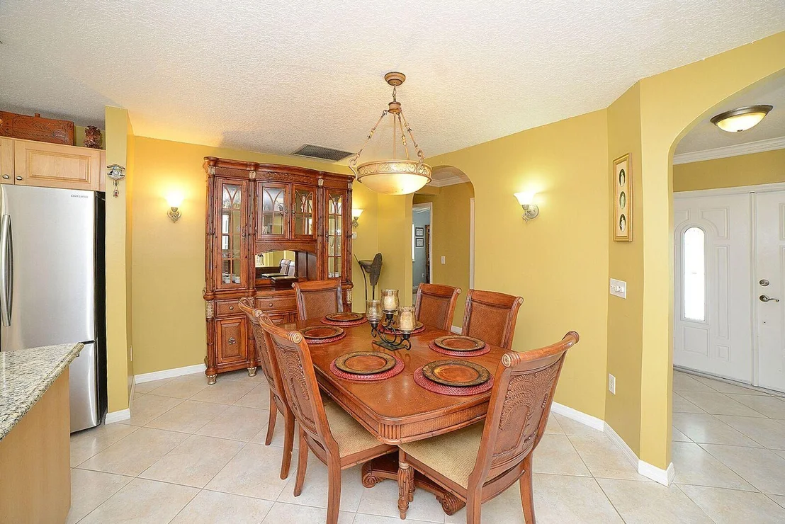 Photo of 4218 Woods End Road