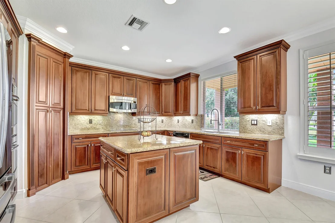 Photo of 10749 Castle Oak Drive