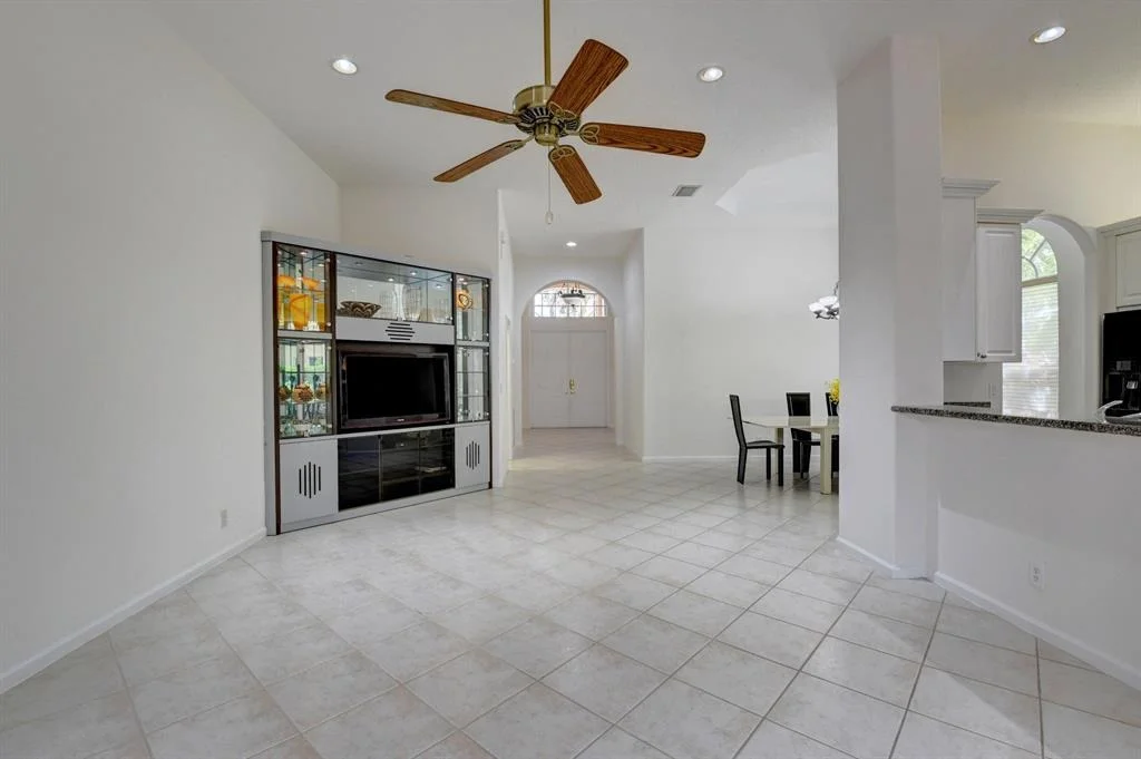 Photo of 7072 Demedici Circle