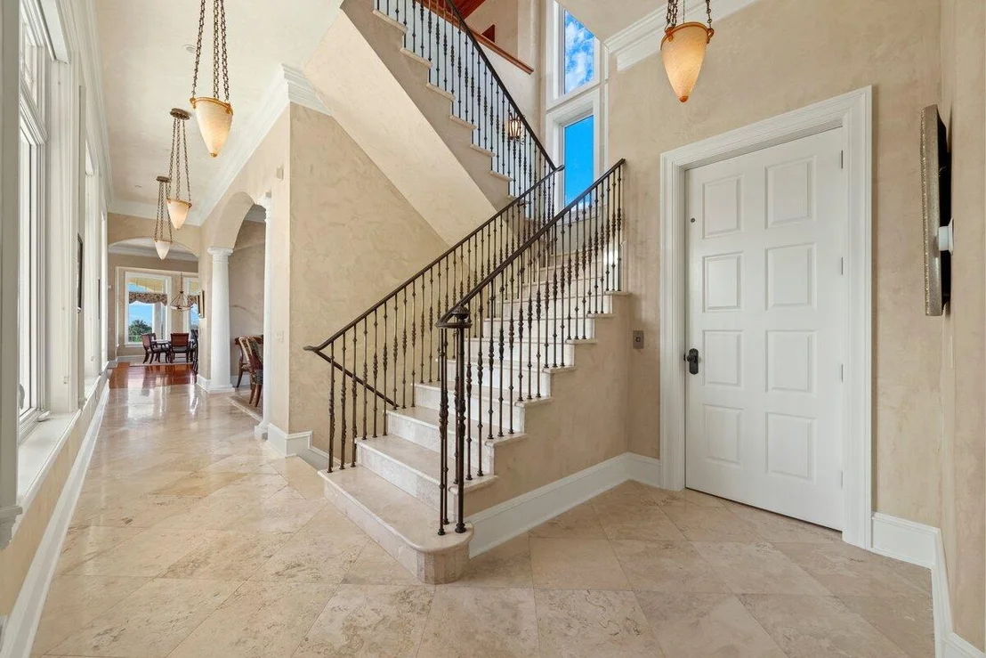 Photo of 501 GRANADA Drive