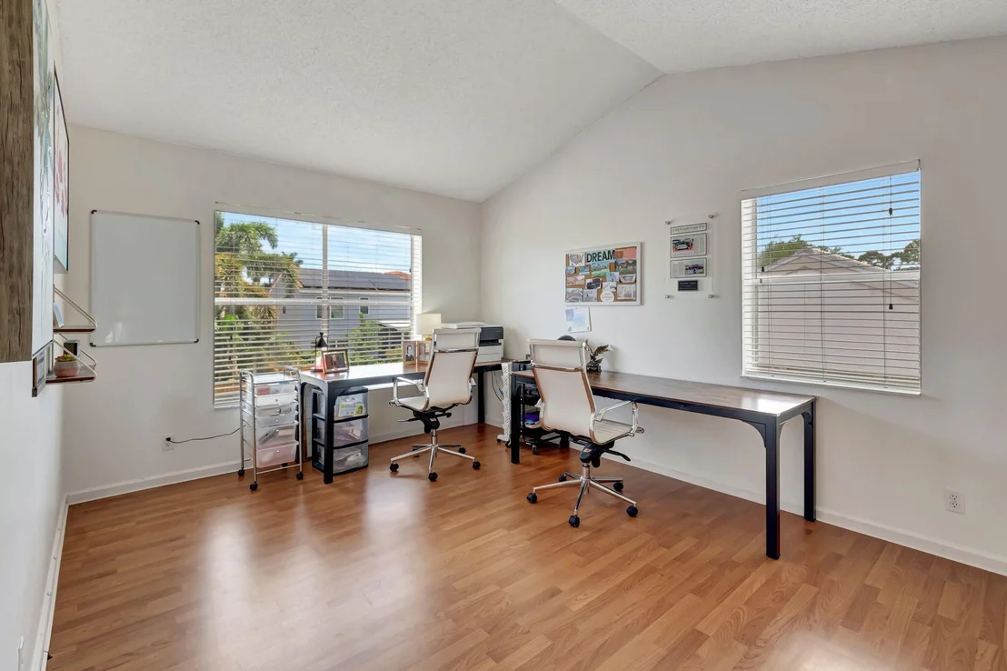 Photo of 8884 Spring Valley Drive