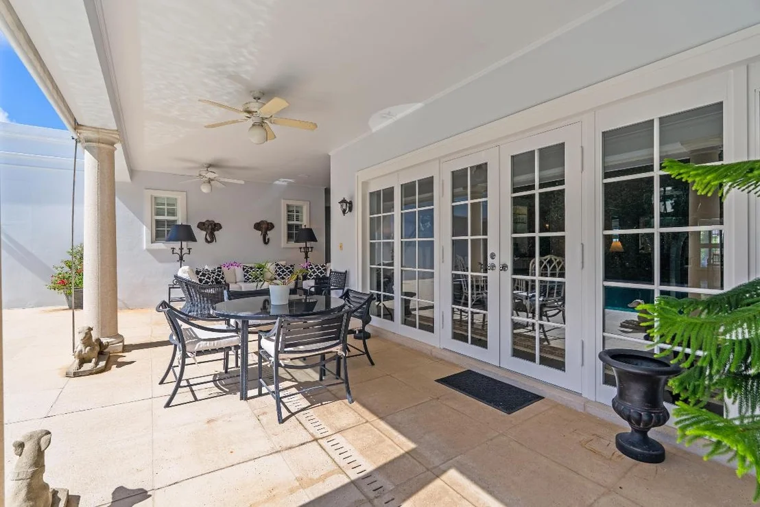 Photo of 232 W Indies Drive