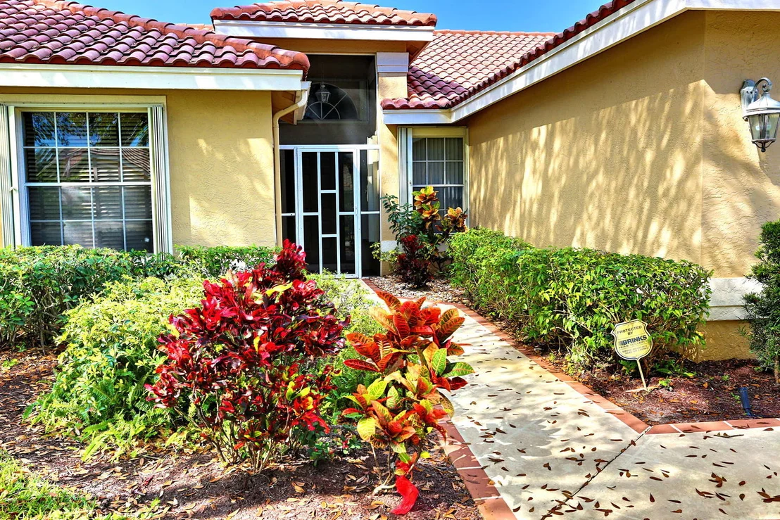 Photo of 5701 Descartes Circle