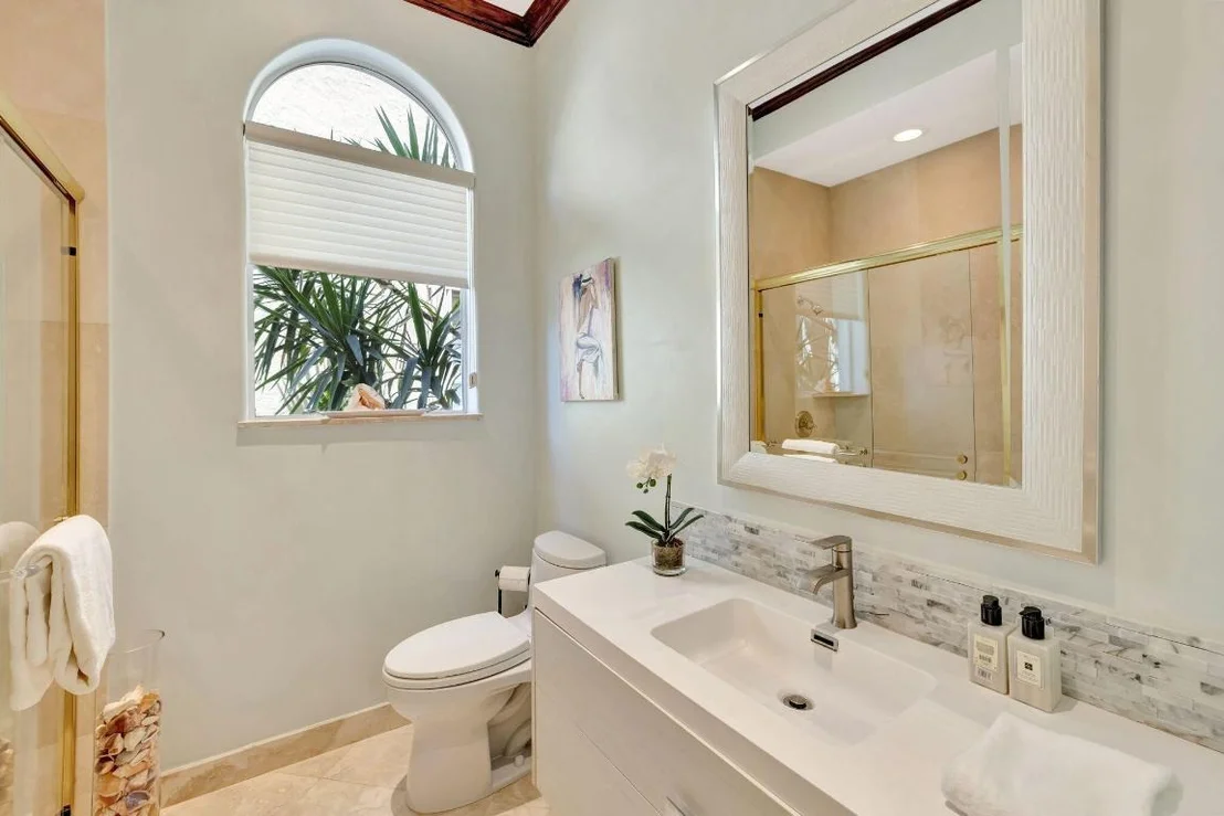 Photo of 3628 S Ocean Boulevard