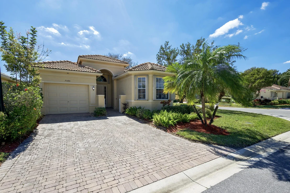 Photo of 7086 Del Corso Lane