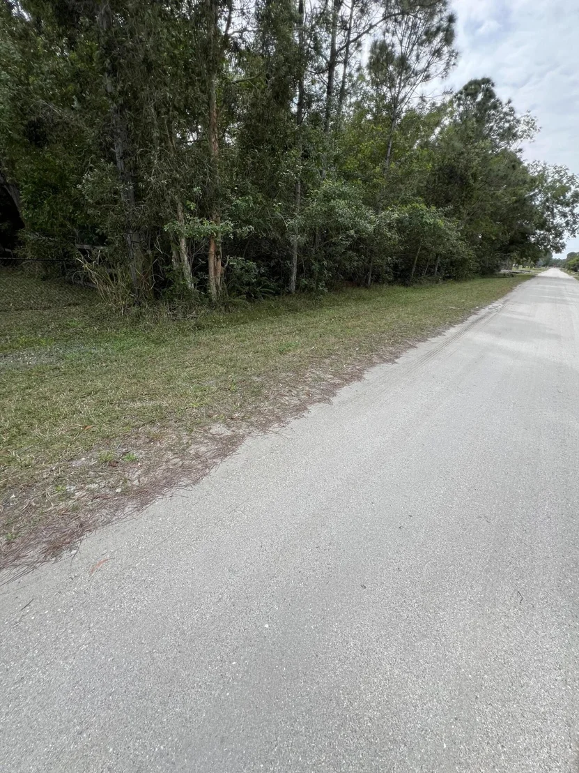 Photo of 17568 88th Road N