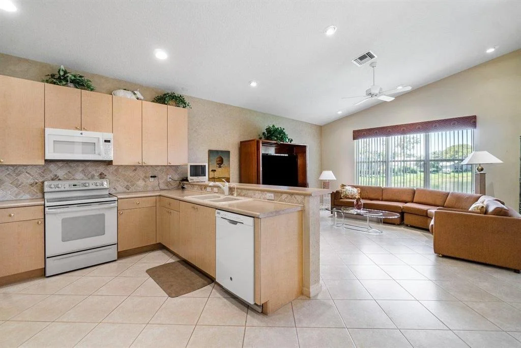 Photo of 6913 Molakai Circle