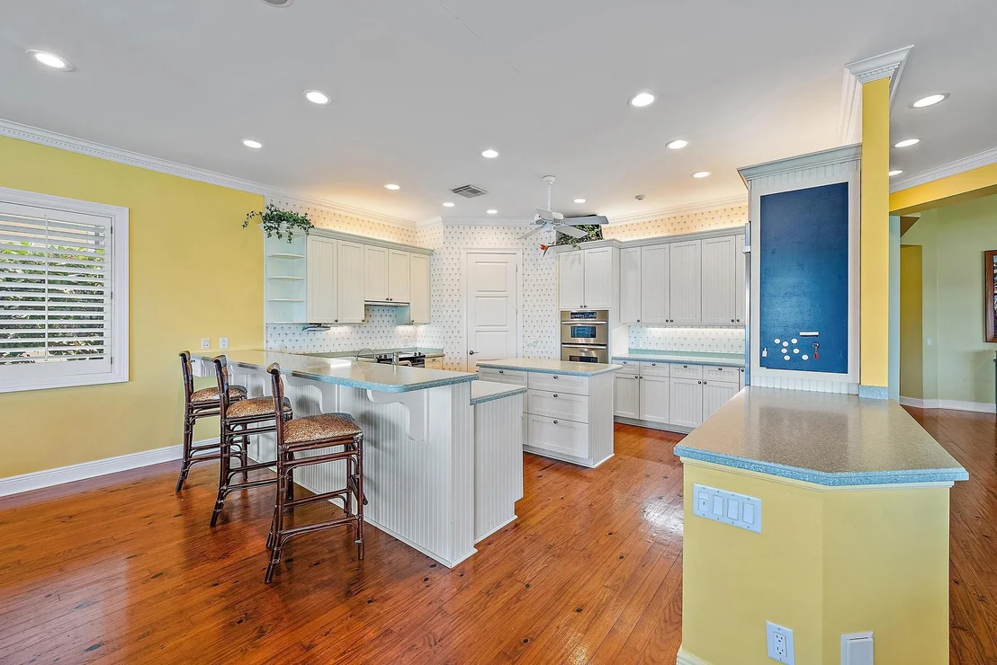 Photo of 4205 SE Centerboard Lane