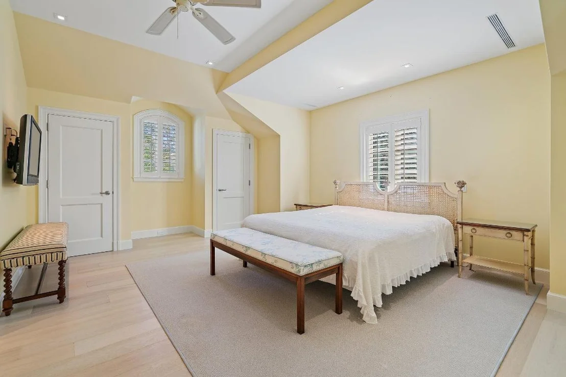Photo of 124 Bears Club Drive