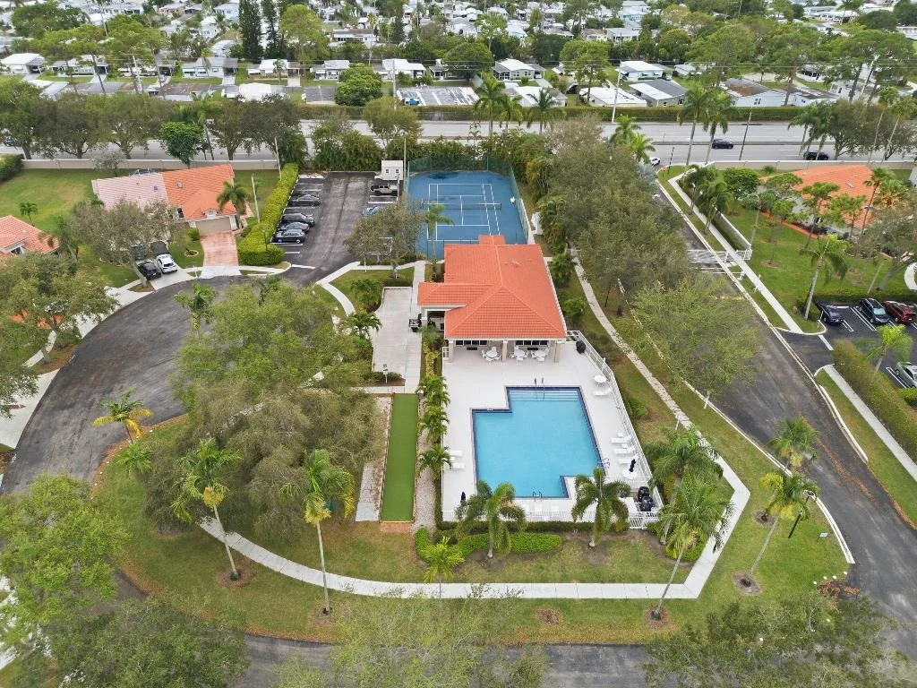 Photo of 128 Sausalito Drive