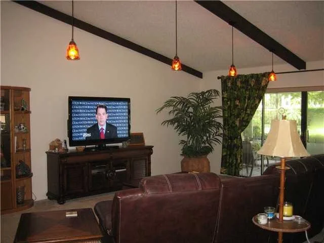 Photo of 6203 Petaluma Drive