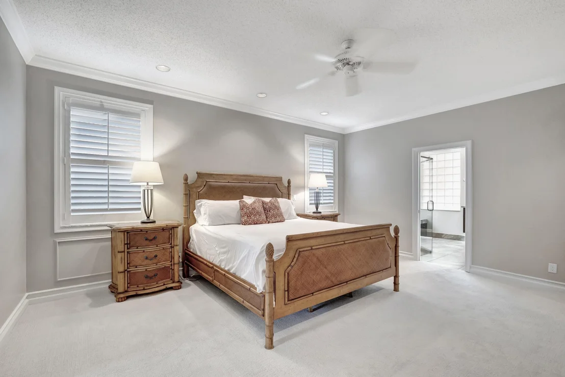 Photo of 10134 Canoe Brook Circle
