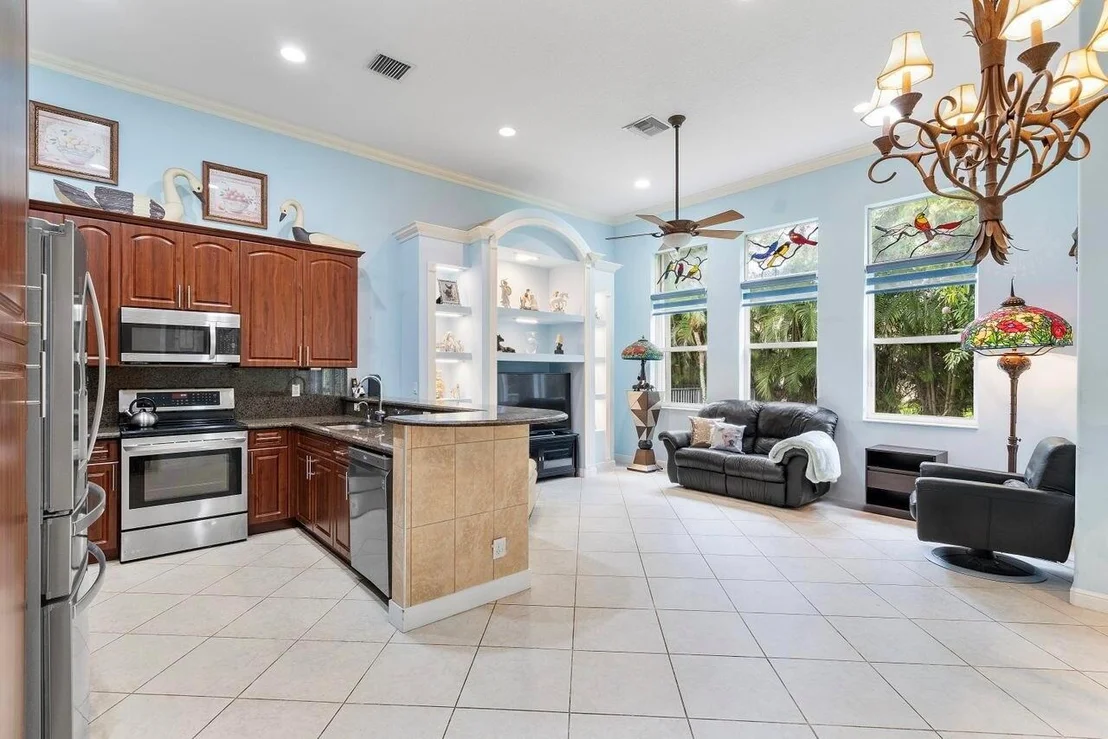 Photo of 8351 Mastic Cay