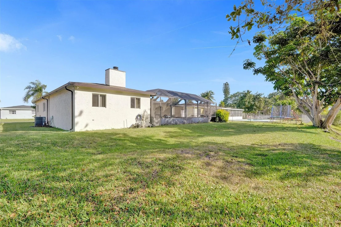 Photo of 22351 Boulder Street