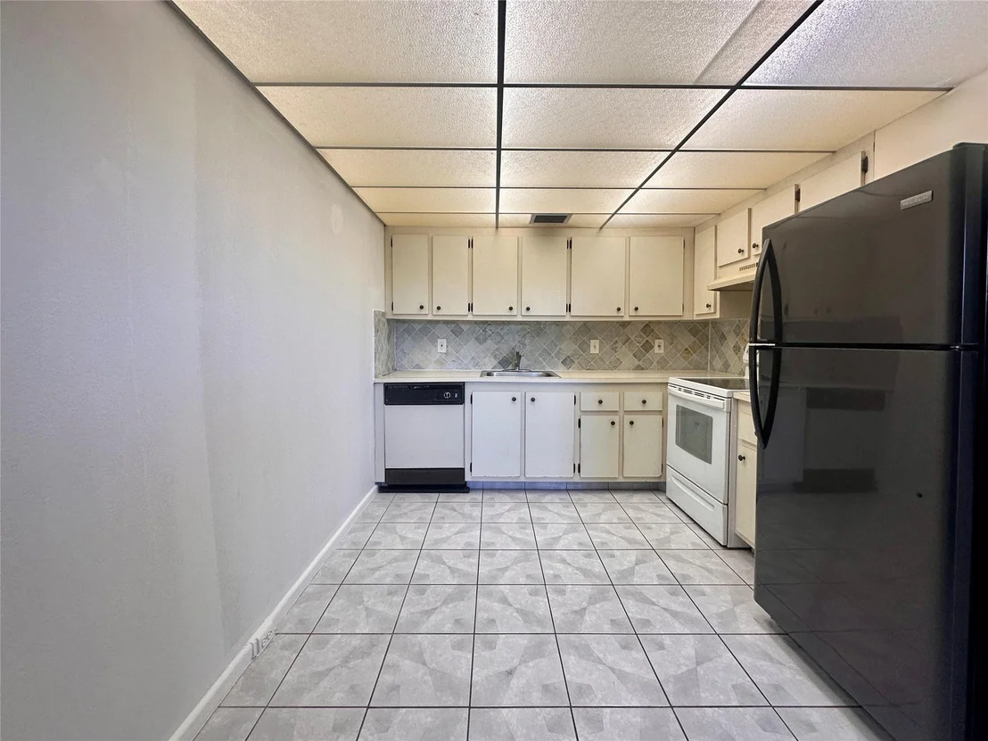 Photo of Unit B2 at 1805 Eleuthera Point