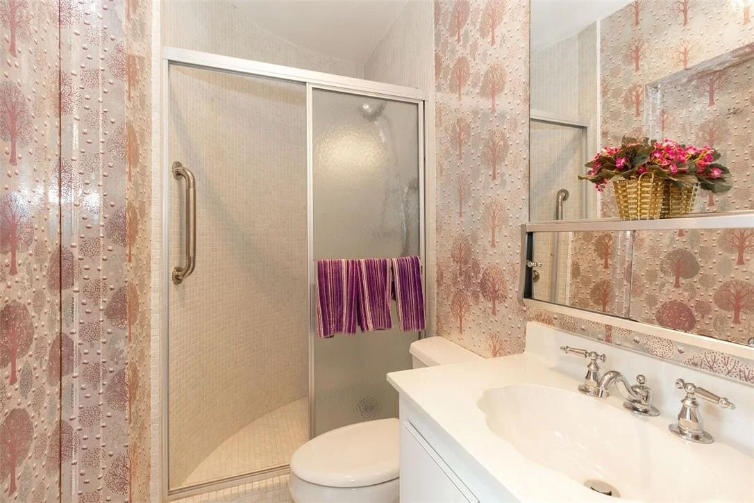Photo of 6006 Linden Circle