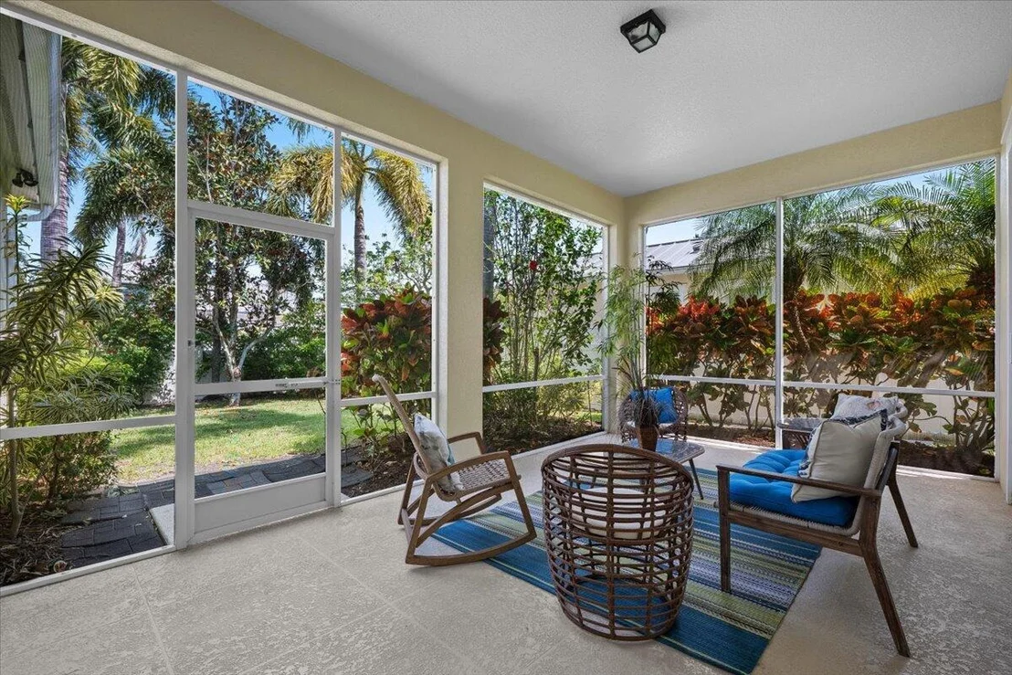 Photo of 1041 Big Pine Way