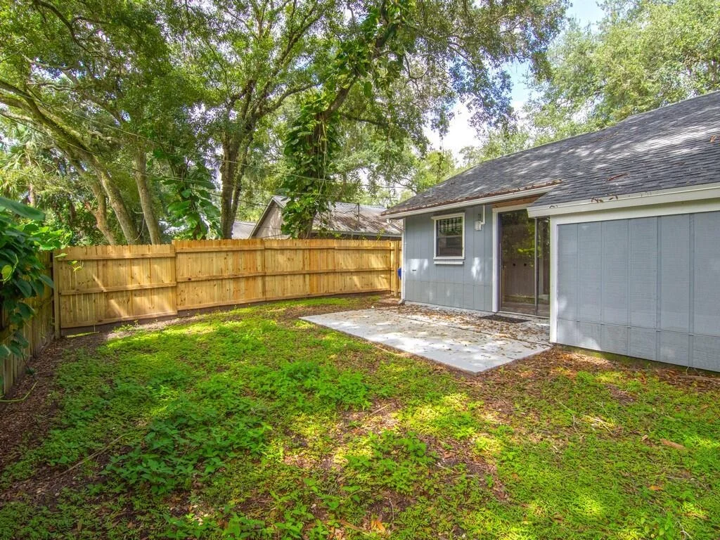 Photo of 6125 7th Lane