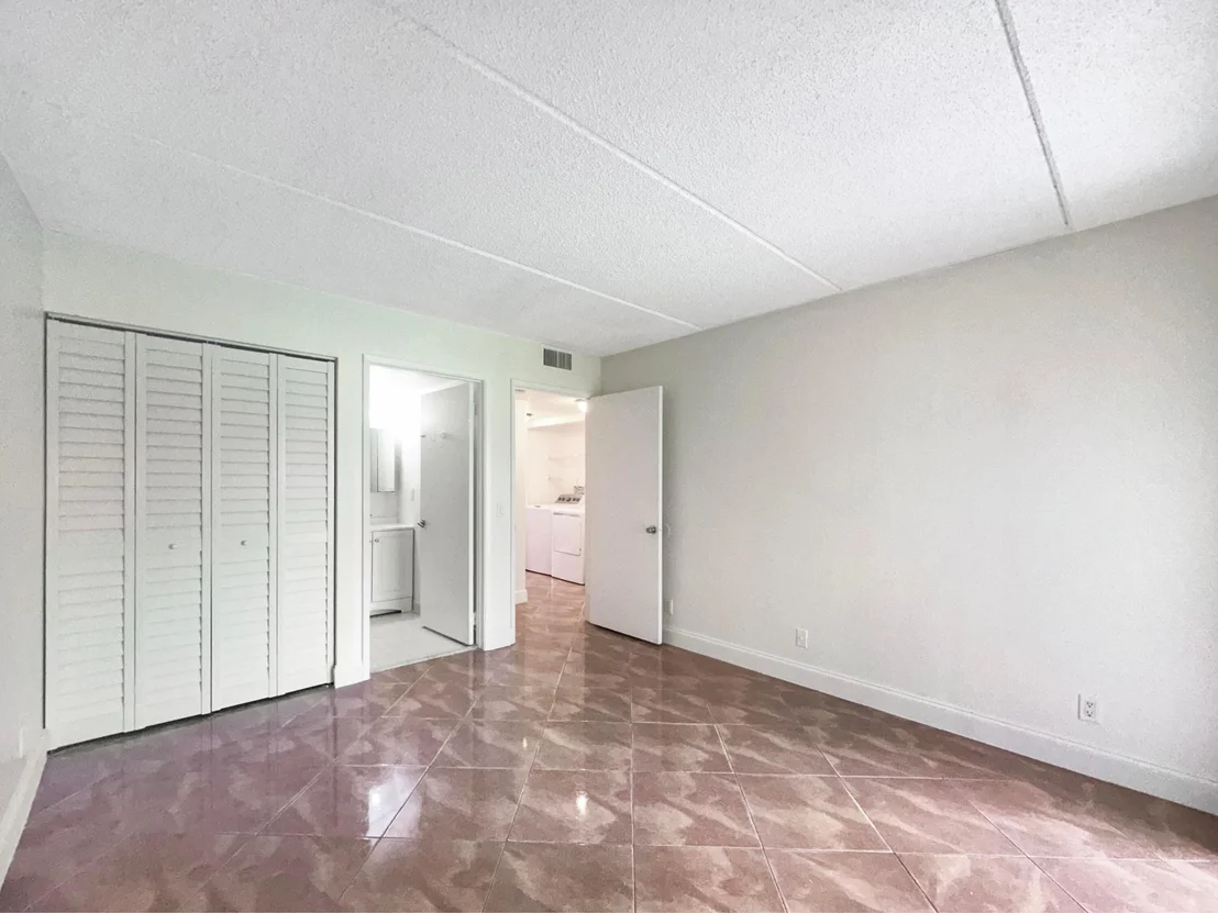 Photo of Unit 604 at 604 Meadows Circle