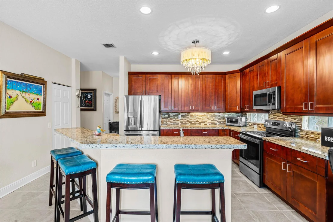 Photo of 7205 Chesapeake Circle