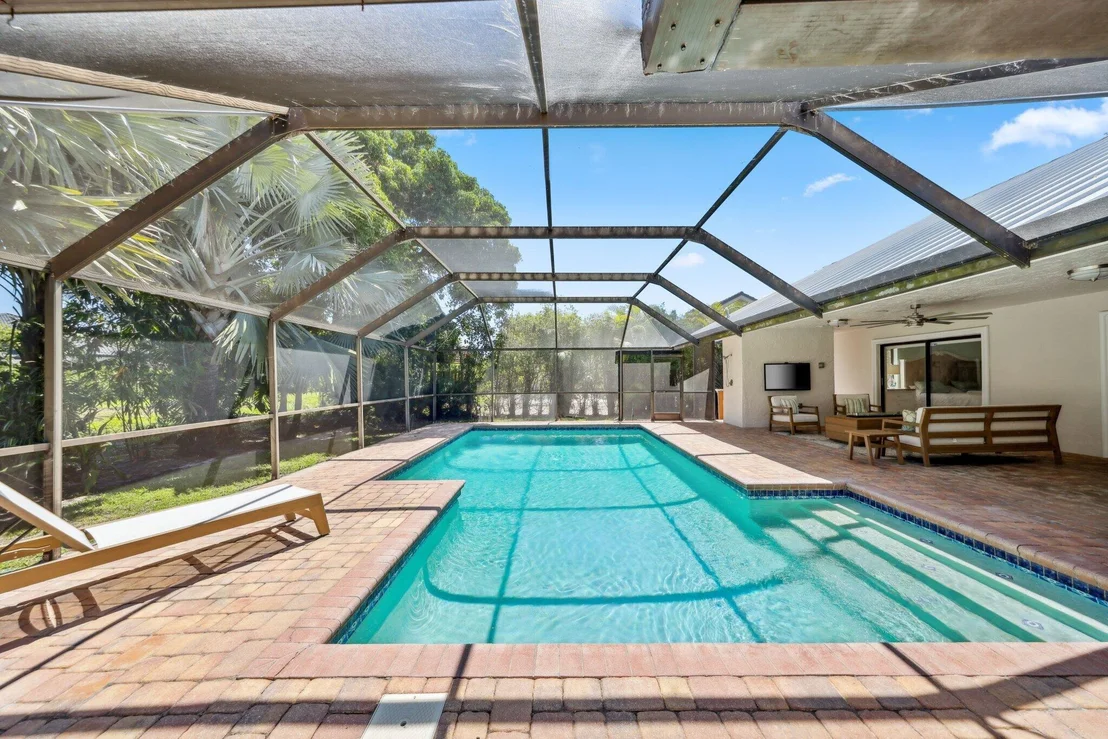 Photo of 3035 St James Drive