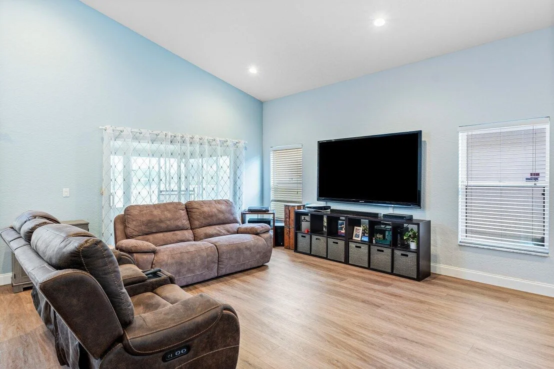 Photo of 7481 Oakboro Drive