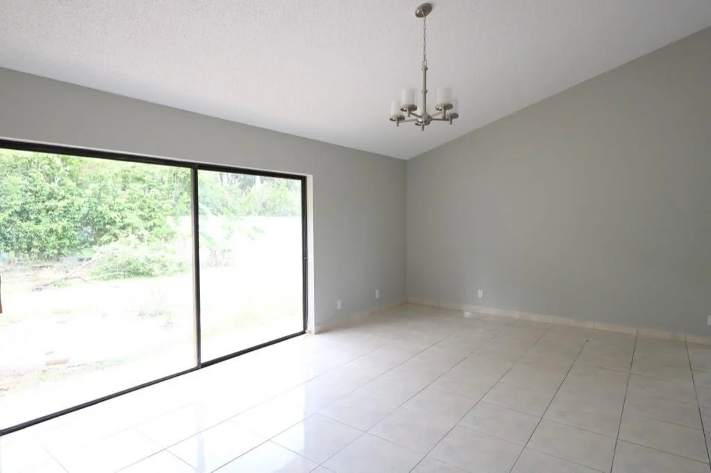 Photo of 9526 Sun Pointe Drive