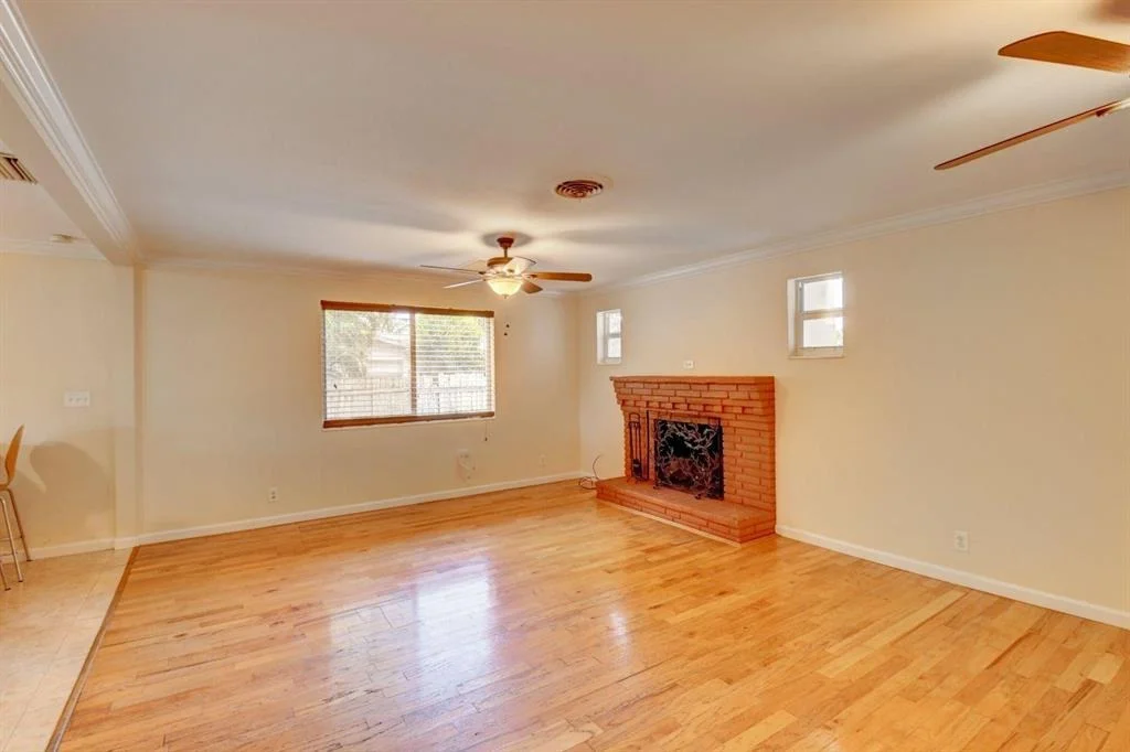 Photo of 15385 Monroe Road