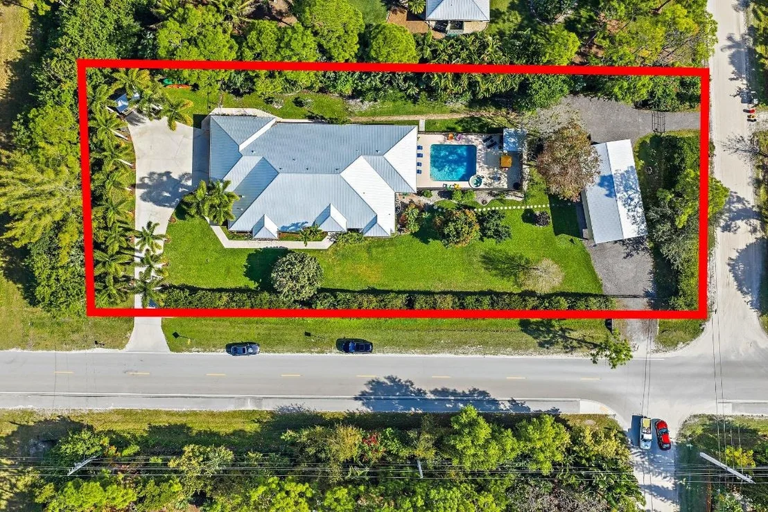 Photo of 16490 130th Avenue N