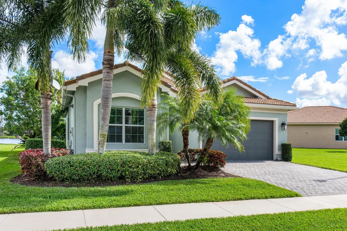 Photo of 12615 Bonnington Range Drive