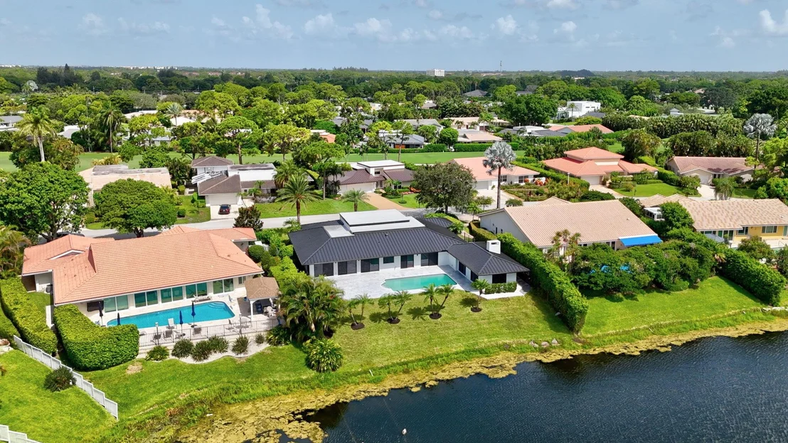 Photo of 5011 Pineview Circle