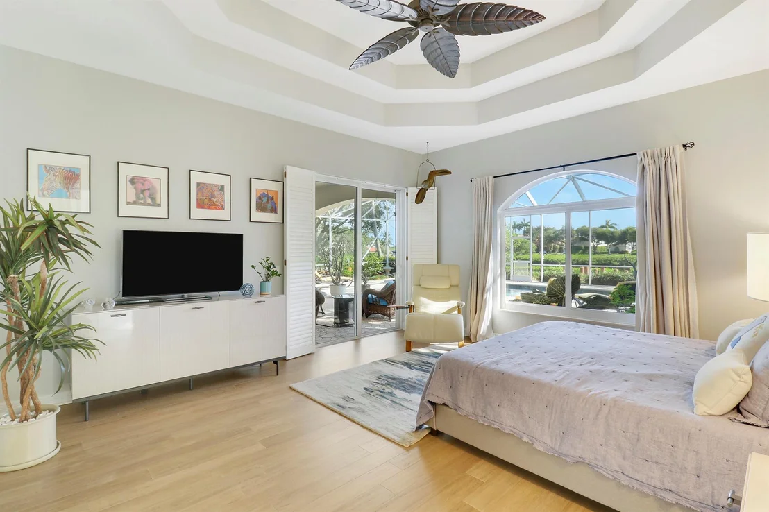 Photo of 8733 SE Compass Island Way