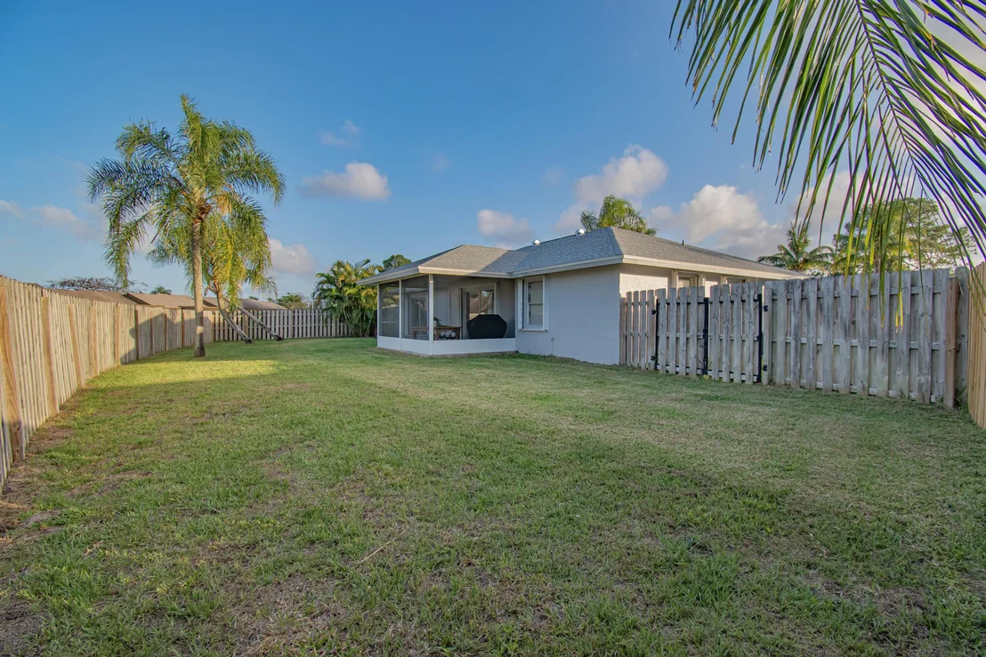 Photo of 110 Stillwater Circle