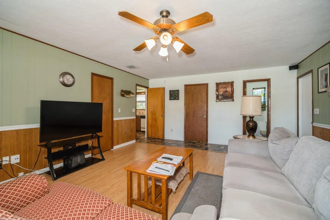 Photo of 6001 Palm Drive